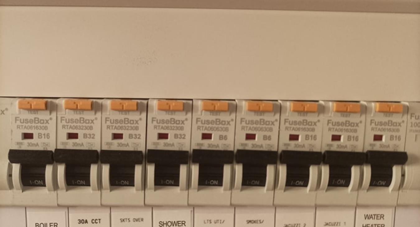 Intolec fuse board upgrade in Southam